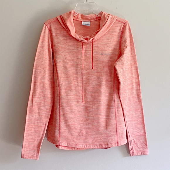 Columbia Women’s Coral Colored Size MEDIUM Fleece Hoodie Pullover PRE-OWNED - Picture 1 of 5